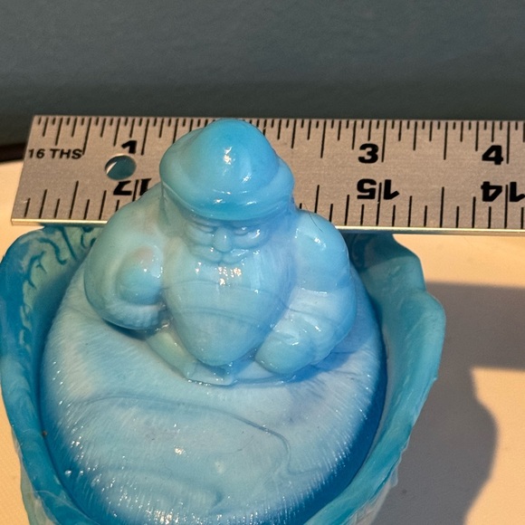 Vintage Westmoreland Blue Swirl Milk Glass Santa Covered Candy Dish - Picture 7 of 7